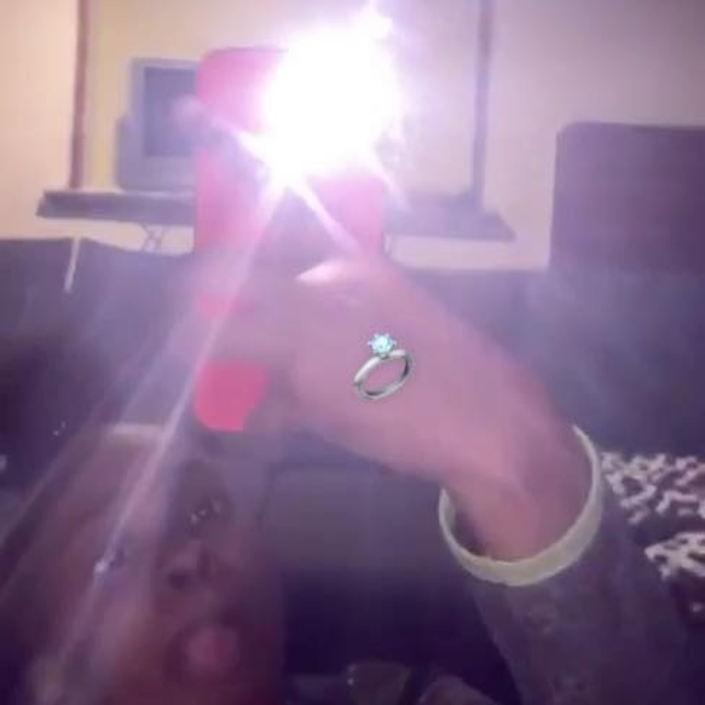 Meet your Posher, Jania